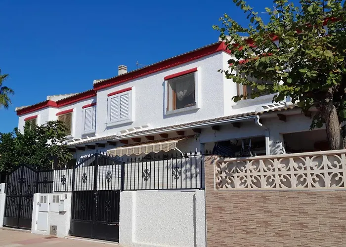 Casa Naranja